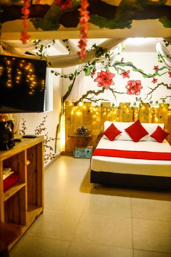 Hotel Jardin De Provenza Medellín Esterno foto